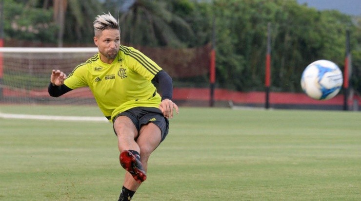 Diego é uma das possibilidades no meio campo - Foto: Alexandre Vidal/Flamengo.