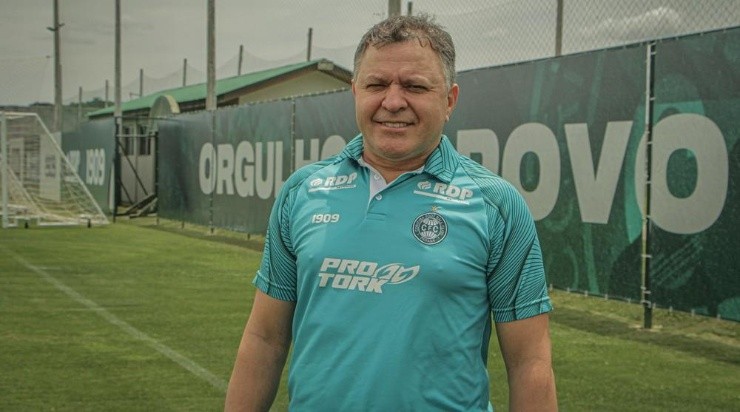Pachequinho: comanda o time no sábado (Foto: Divulgação/Coritiba)