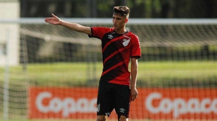 Braga: valorizado no Furacão (Athletico/Divulgação)