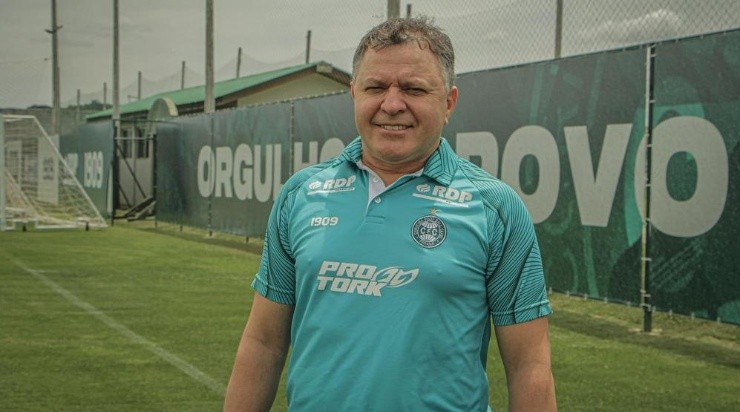 Pachequinho: criticado por mudanças (Foto: Divulgação/Coritiba)