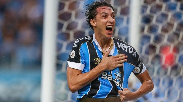 Geromel: já negocia nos bastidores (Foto: Getty Images) Geromel: já negocia nos bastidores (Foto: Getty Images)