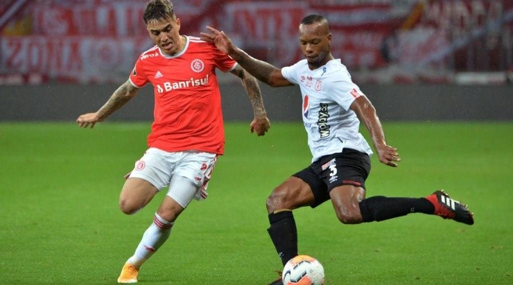 Saravia: permanência encaminhada (Foto: Getty Images)