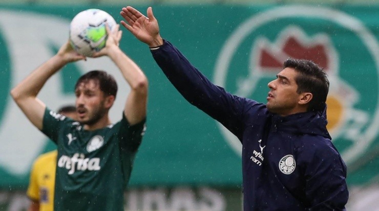 Abel Ferreira: convive com baixas no Verdão (Foto: Cesar Greco/Palmeiras/Divulgação)