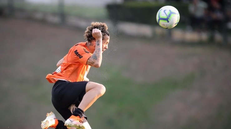 Guga revela ter amadurecido no Atlético Mineiro