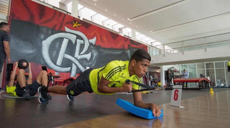 Atacante sofreu com muitas lesões - Foto: Alexandre Vidal/CRF.