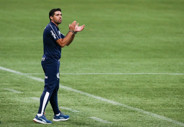 Abel Ferreira dirigindo o time no Brasileirão. (Foto: Getty Images)