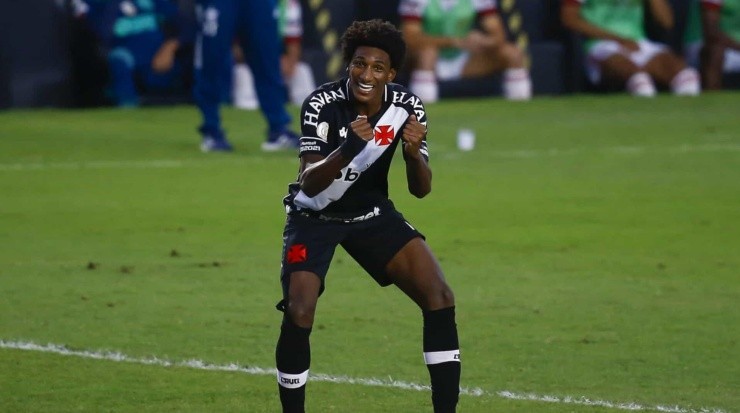 Talles esteve entre os 11 iniciais com Luxa -  Foto: Getty Images.