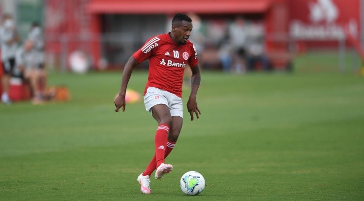 Volante é importante no esquema de Abel -  Foto: Ricardo Duarte/Inter.