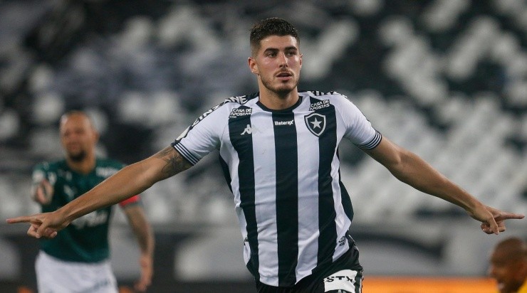 Pedro Raul marcou 12 gols em 38 jogos pelo Bota:Foto: Vitor Silva/Botafogo.