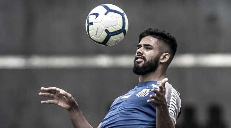 Felipe Jonathan pede atrenção no Campeonato Brasileiro. Foto: Ivan Storti