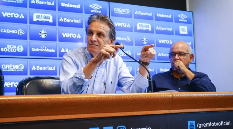 Paulo Luz: irrito torcedores na web (Foto: Lucas Uebel/Grêmio/Divulgação)
