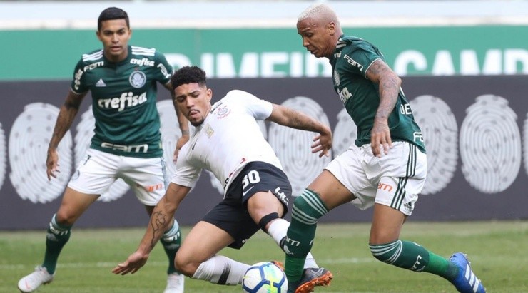 Deyverson ficou marcado por alguns clássicos contra o Corinthians - Foto: Divulgação/SEP.