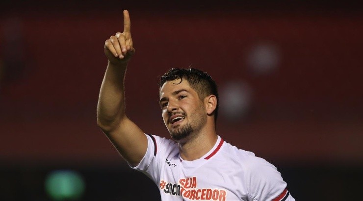 Pato: segue sem novo clube (Rubens Chiri/São Paulo/Divulgação)