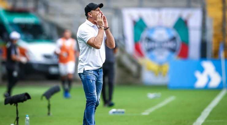 Renato precisa fazer o time reagir na competição -  Foto: Lucas Uebel/Grêmio.