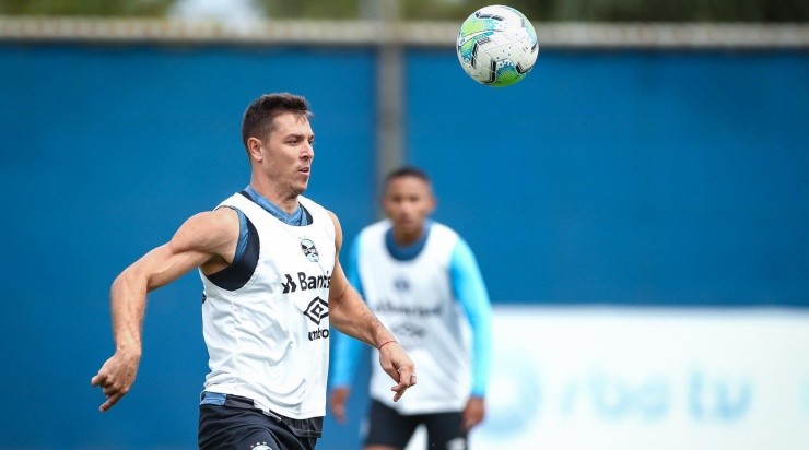 Churín: de volta ao time titular (Foto: Lucas Uebel/Grêmio/Divulgação)
