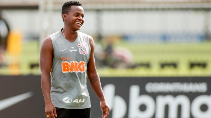 Cazares pode voltar ao time - Foto: Rodrigo Coca/Corinthians.