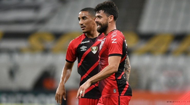Canesin: destaque com um gol e duas assistências (Foto: Mauricio Mano/athletico.com.br/Divulgação)