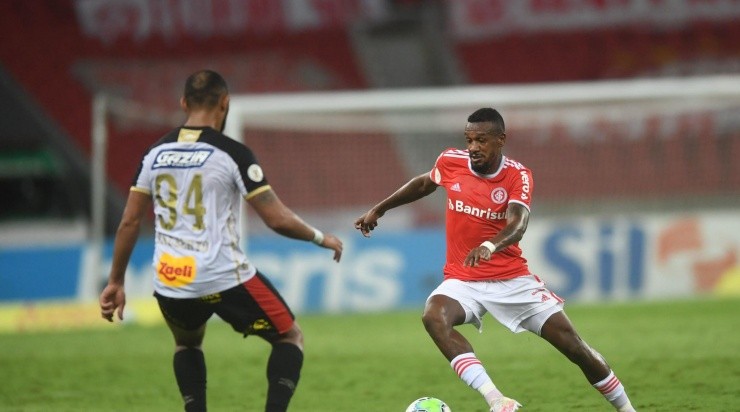 Sport bateu o Inter por 2 a 1, mas o time gaúcho estuda a anulação da partida. Foto: Ricardo Duarte/Internacional