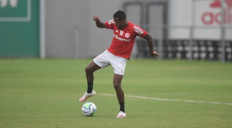 Edenílson é um dos destaques do clube gaúcho - Foto: Ricardo Duarte/Inter.