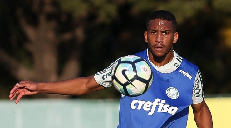 Matheus Neris foi negociado em definitivo com o Cruzeiro - Foto: Divulgação/SEP.
