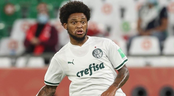 Luiz Adriano pode ter 2 concorrentes na posição - Foto: Cesar Greco/Flickr Oficial Palmeiras/Divulgação.