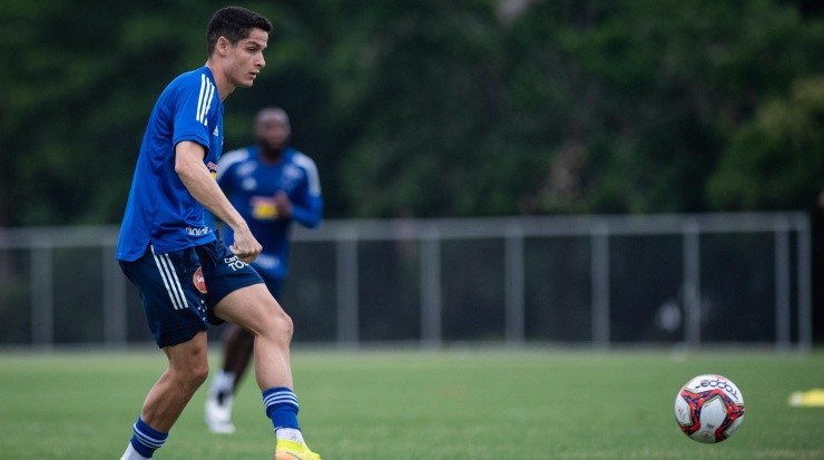 Matheus Barbosa já começou os trabalhos com o elenco do time Celeste – Foto: Flickr Cruzeiro Esporte Clube – Bruno Haddad