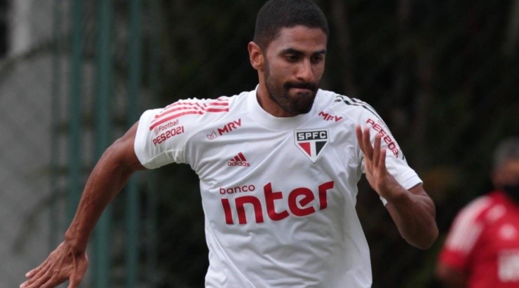 Tréllez deve ser observado por Crespo - Foto: Rubens Chiri/Flickr Oficial do São Paulo/Divulgação.