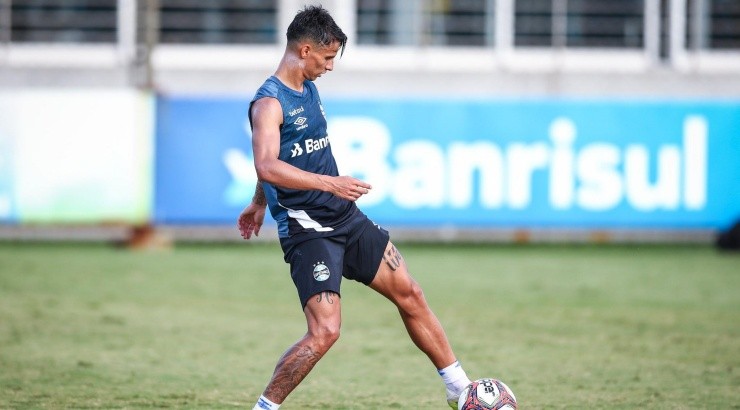 Jovem entrou bem contra o Palmeiras - Foto: Lucas Uebel/Flickr Oficial do Grêmio/Divulgação.