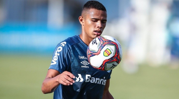 Vanderson agradou nas oportunidades que recebeu - Foto: Lucas Uebel/Flickr Oficial do Grêmio/Divulgação.