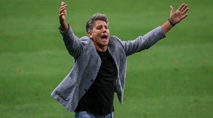 Treinador busca reverter resultado negativo na Copa do Brasil - Foto: Fernando Alves/AGIF.