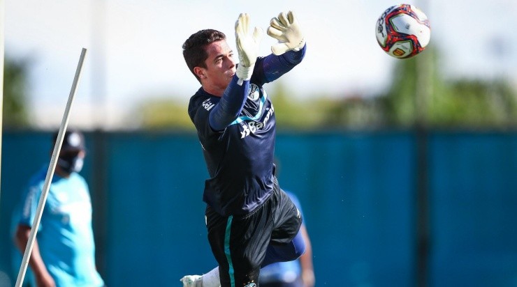 Brenno: chance como titular (Foto: Lucas Uebel/Flickr do Grêmio/Divulgação)
