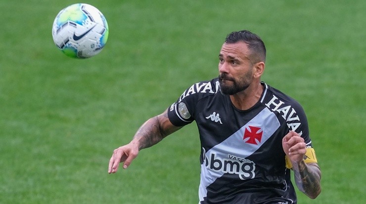 Castan pode ser escalado na próxima partida - Foto: Marcello Zambrana/AGIF.