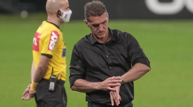 Vagner Mancini: novidades no treino (Foto: Marcello Zambrana/AGIF)