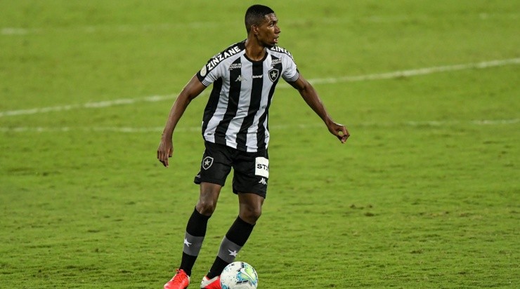 Foto: Thiago Ribeiro/AGIF