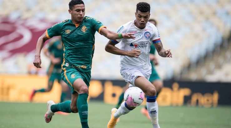 Juninho: maior transação da história do Esquadrão (Foto: Jorge Rodrigues/AGIF)