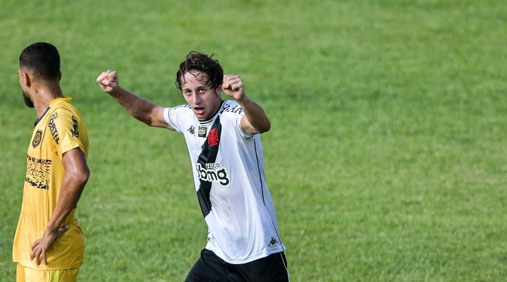 Galarza: dois gols em dois jogos (Foto: Thiago Ribeiro/AGIF)