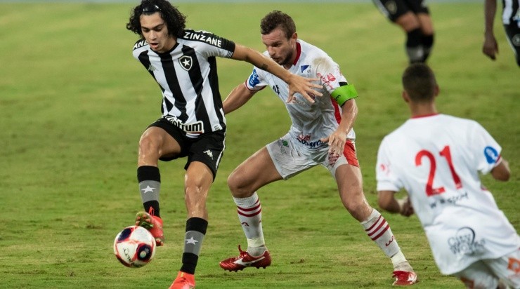 (Foto: Jorge Rodrigues/AGIF)