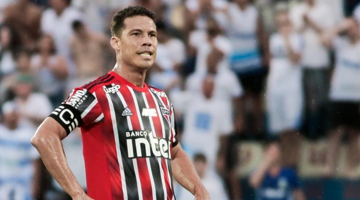 Hernanes: permanecer no Tricolor (Foto: Marcello Zambrana/AGIF) Hernanes: permanecer no Tricolor (Foto: Marcello Zambrana/AGIF)