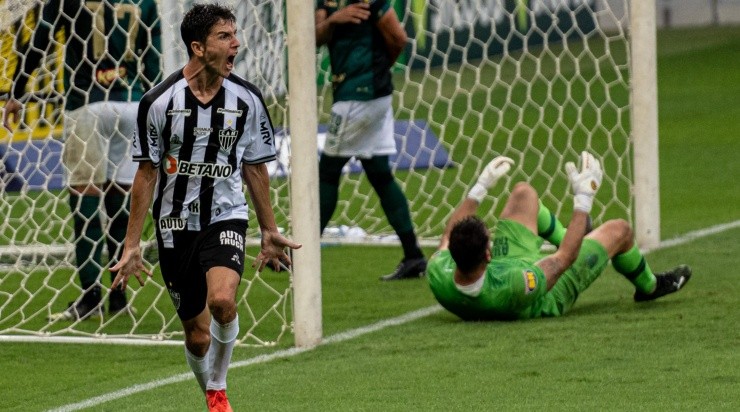 Contra o América-MG, Nacho Fernández foi decisivo ao marcar duas vezes (Foto: Alessandra Torres/AGIF)