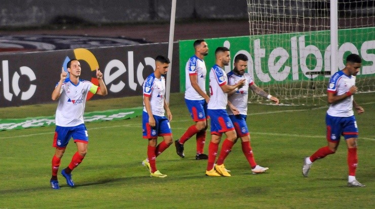 Em Pituaçu: Bahia de Rodriguinho goleou o Manaus por 4x1 (Foto: Jhony Pinho/AGIF) Em Pituaçu: Bahia de Rodriguinho goleou o Manaus por 4x1 (Foto: Jhony Pinho/AGIF)