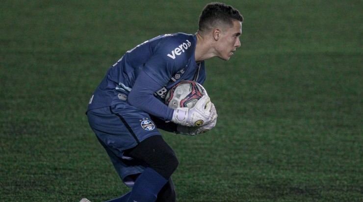 Brenno: vem dando conta do recado no Tricolor (Foto: Fernando Alves/AGIF)