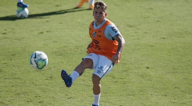 Atacante é considerado um dos principais nomes do elenco - Foto: Ettore Chiereguini/AGIF.