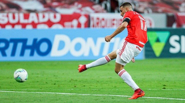 Galhardo foi artilheiro do Inter na temporada passada - Foto: Fernando Alves/AGIF.