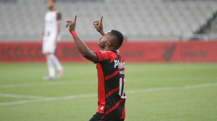 Foto: Gabriel Machado/AGIF