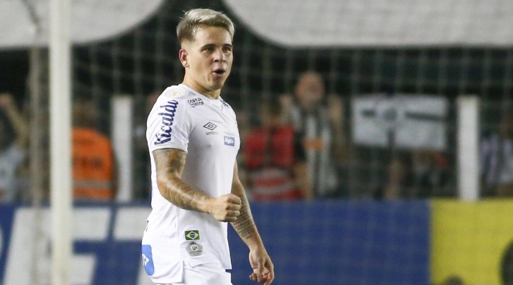 Soteldo: mais de 100 jogos disputados pelo Peixe (Foto: Marcello Zambrana/AGIF)