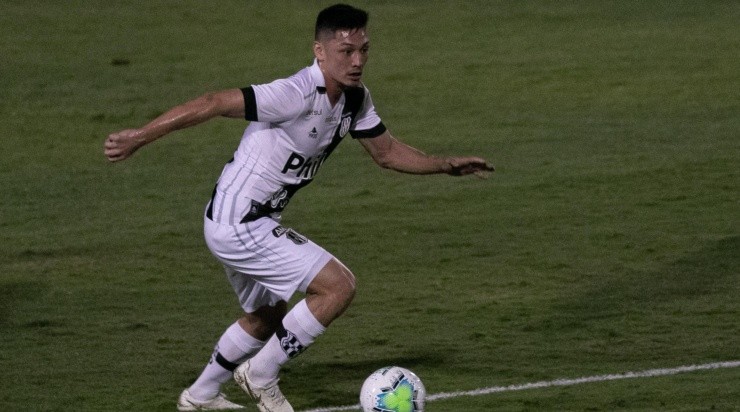Oyama: atuou pela Ponte Preta em 2020 (Foto: Rebeca Reis/AGIF)