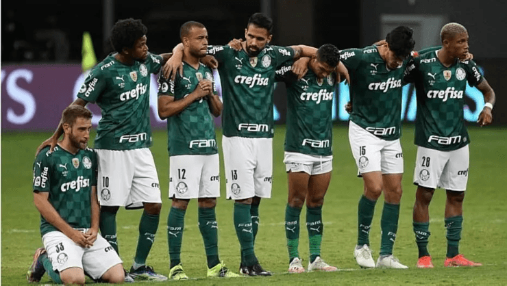 Verdão precisa muito da vitória para tentar a classificação (Foto: Getty Images)