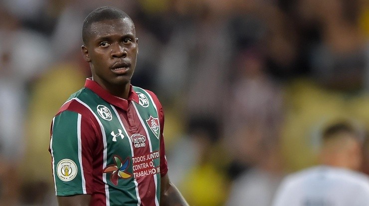 Frazan vai atuar pelo CRB - Foto: Thiago Ribeiro/AGIF.