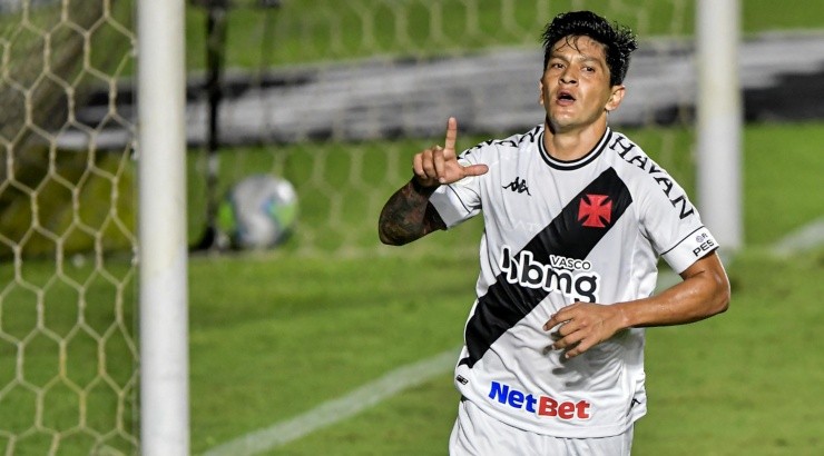 Argentino teve seu nome desejado em alguns clubes -  Foto: Thiago Ribeiro/AGIF.