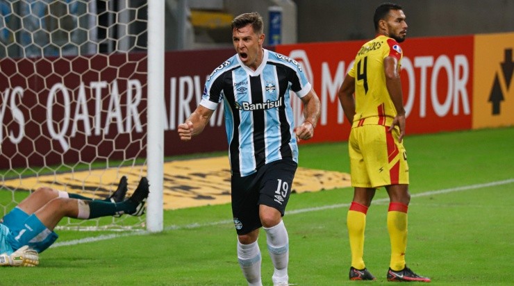 Grêmio goleou em sua última partida pela competição - Foto: Maxi Franzoi/AGIF.